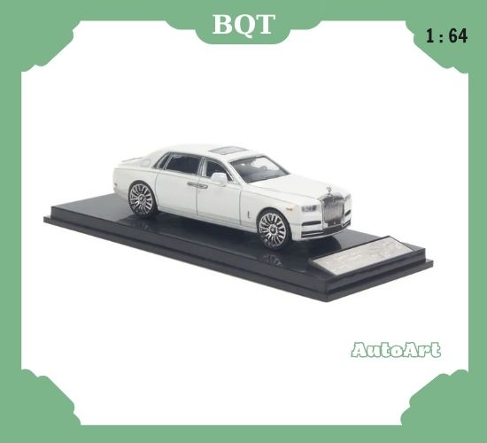 Model car of Rolls-Royce Phantom scale 1:18 AutoArt