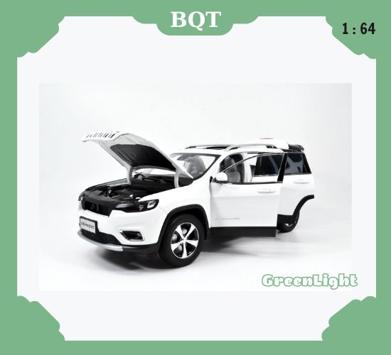 Model car of Jeep Grand Cherokee scale 1:64 GreenLight